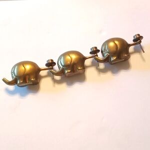 3 Brass Elephant interlocking candleholders
